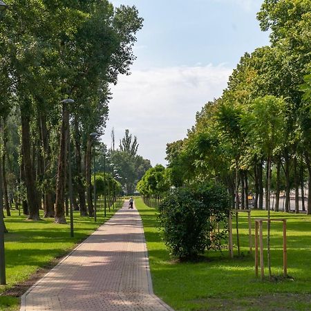 Жд Вокзал Пр Победы 67-В Метро Нивки Парк Шулявка Apartment Kiev Bagian luar foto