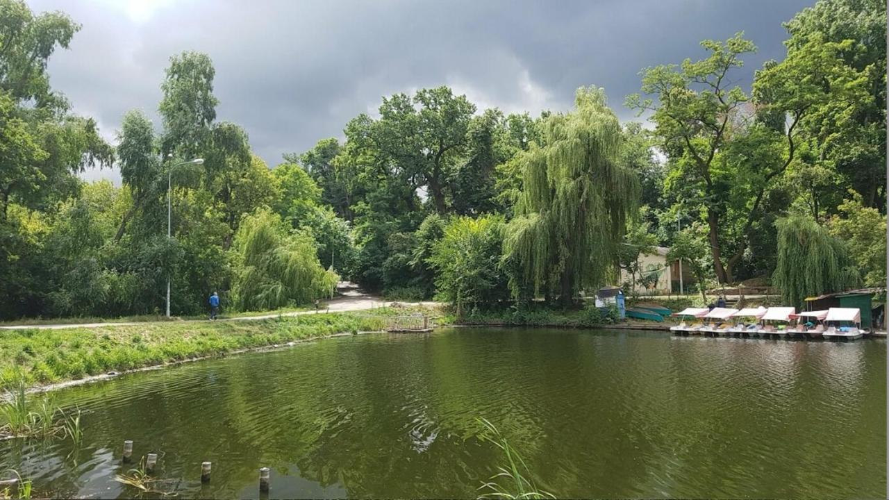 Жд Вокзал Пр Победы 67-В Метро Нивки Парк Шулявка Apartment Kiev Bagian luar foto